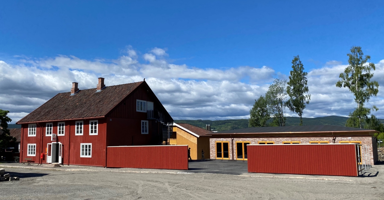 Bilde Postgård og garasje
